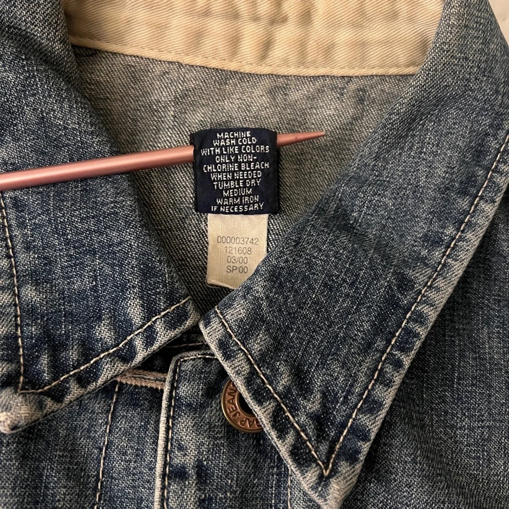 Gap Jeans Vintage Denim Jacket Womens XS Blue 2000 Y2K Cotton Classic Trucker - Picture 9 of 9